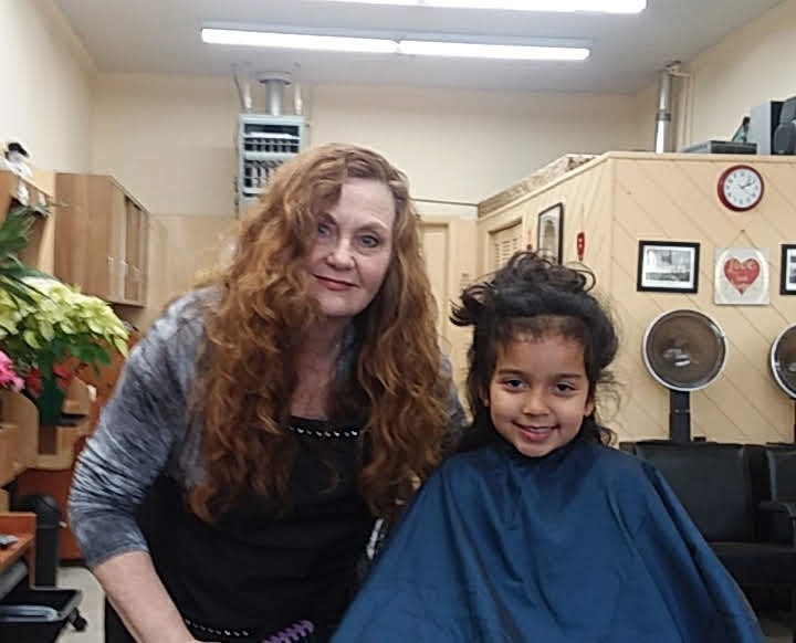 Tina's Hair 08904
