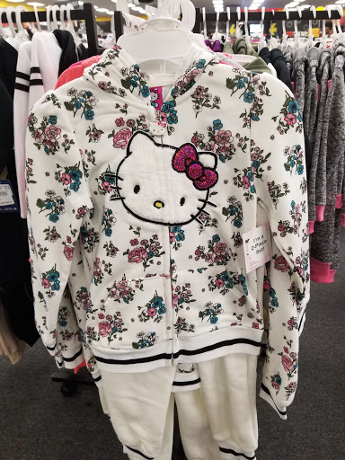 Shopping Mall «Freedom Village Shopping Center», reviews and photos, 1039 Alleghany St, Charlotte, NC 28208, USA