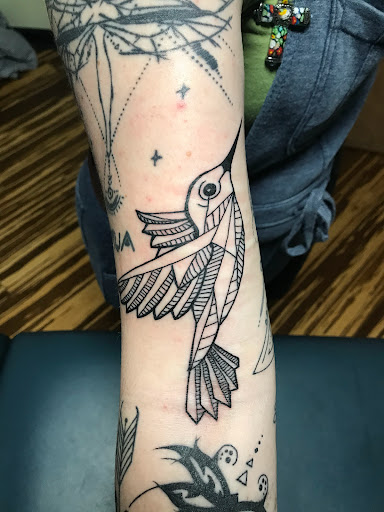 Tattoo Shop «BioGraphix Tattoo Studio», reviews and photos, 147 W Manlius St, East Syracuse, NY 13057, USA