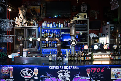 La Fuga Pub-Cervecería - C. Cardenal Herrera Oria, 1, 04005 Almería, Spain
