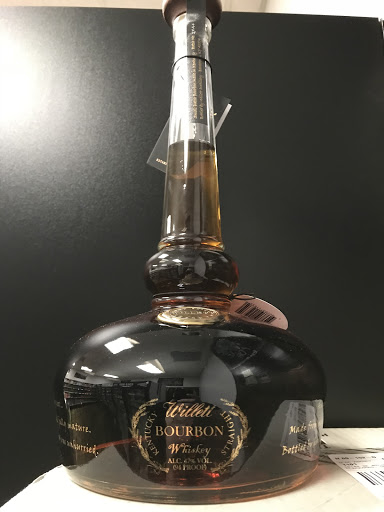 Liquor Store «Clackamas Liquor Store», reviews and photos, 16142 SE 82nd Dr, Clackamas, OR 97015, USA