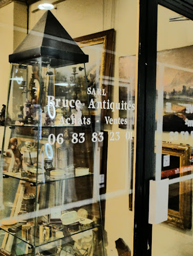 SARL Bruce Antiquités à Annecy