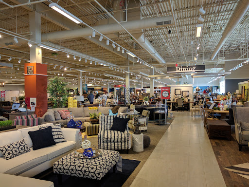 Furniture Store «Art Van Furniture - Orland Park», reviews and photos, 15080 South La Grange Road, Orland Park, IL 60462, USA