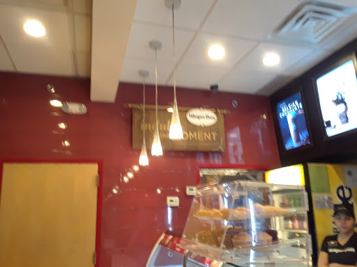 Ice Cream Shop «Häagen-Dazs® Ice Cream Shop», reviews and photos, 104 Mall Walk, Yonkers, NY 10704, USA