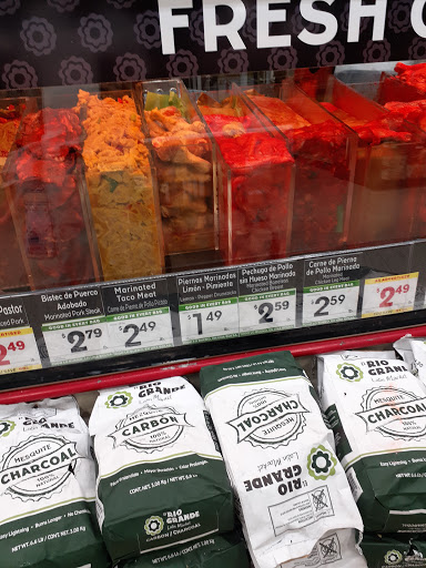 Grocery Store «El Rio Grande #1», reviews and photos, 5308 Maple Ave, Dallas, TX 75235, USA