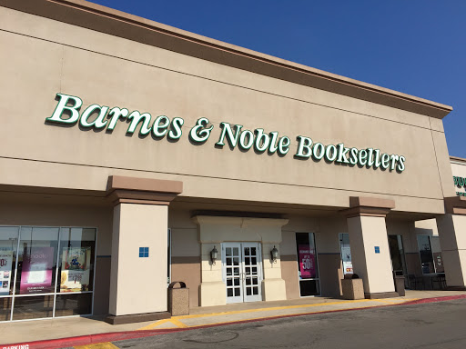 Book Store «Barnes & Noble Booksellers Ingram Festival», reviews and photos, 6065 NW Loop 410 #185, San Antonio, TX 78238, USA