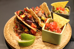 Photo n°4 de TROCA MEX à Montagne ()