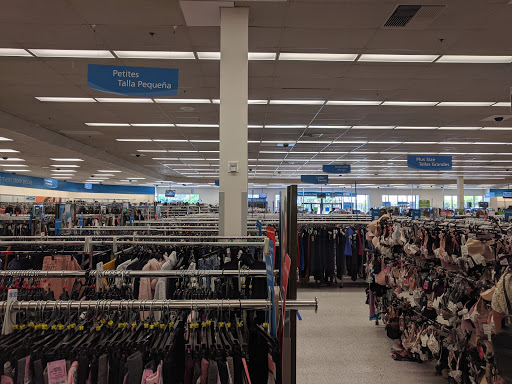 Clothing Store «Ross Dress for Less», reviews and photos, 13510 Whittier Blvd, Whittier, CA 90605, USA