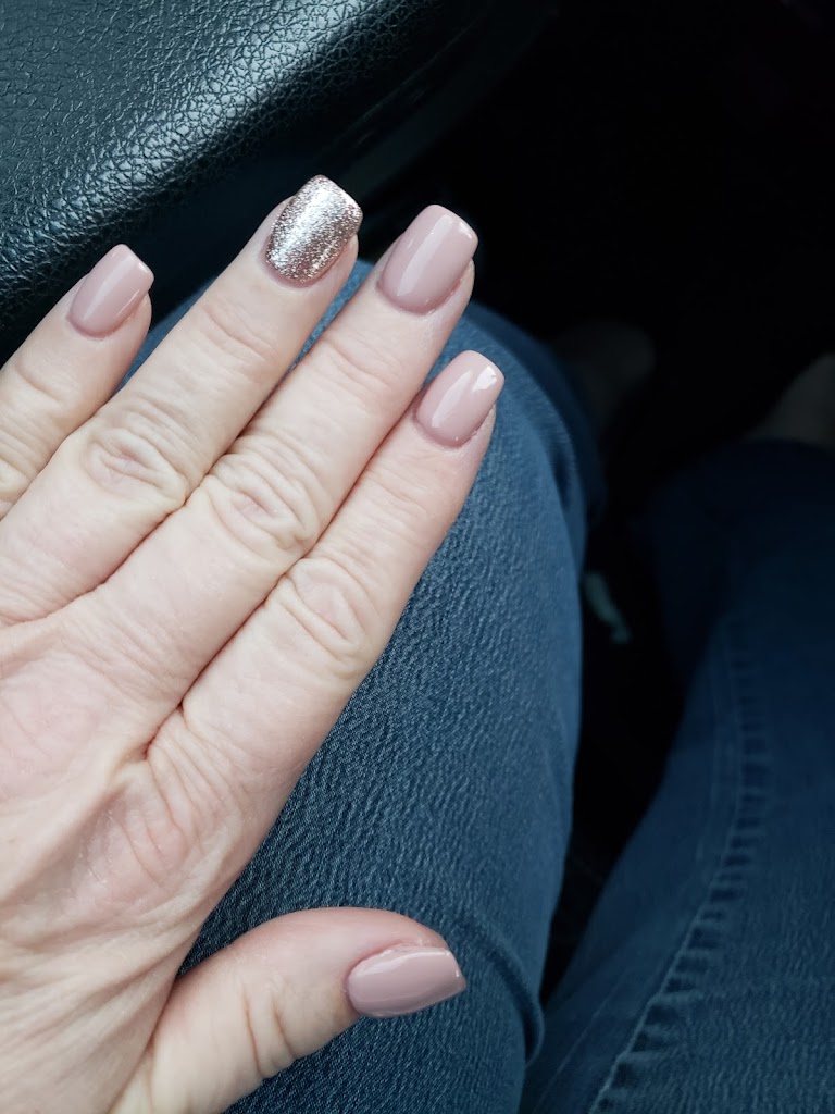 Aqua Nails 61615