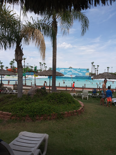 Water Park «Big Surf Waterpark Tempe», reviews and photos, 1500 N McClintock Dr, Tempe, AZ 85281, USA