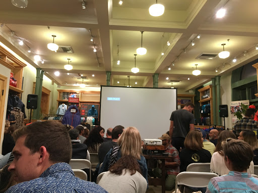 Clothing Store «Patagonia Pasadena», reviews and photos, 47 N Fair Oaks Ave, Pasadena, CA 91103, USA