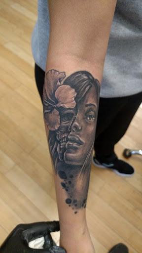 Tattoo Shop «Invictus Tattoo Studio», reviews and photos, 1614 Sonoma Blvd, Vallejo, CA 94509, USA