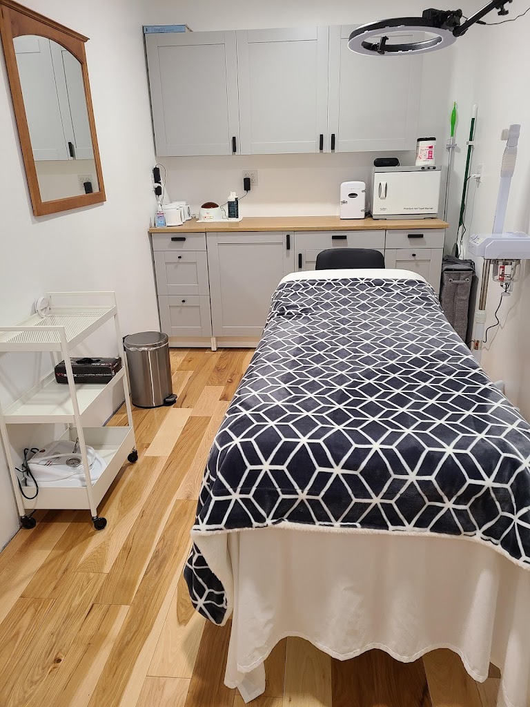 Crosby Skin Studio 98260