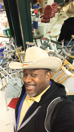 Thrift Store «Rescue Treasures», reviews and photos, 524 N Burdick St, Kalamazoo, MI 49007, USA