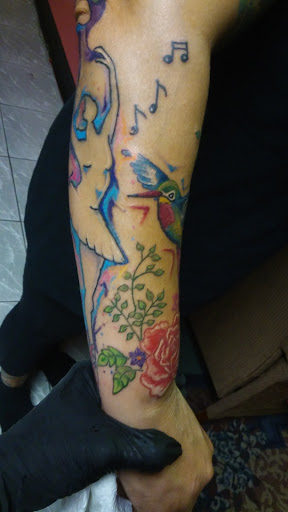 Tattoo Shop «Dvine Design Tattoo Studio», reviews and photos, 12358 US-19, Hudson, FL 34667, USA