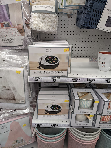 Variety Store «Five Below», reviews and photos, 13005 Lee Jackson Memorial Hwy, Fairfax, VA 22033, USA