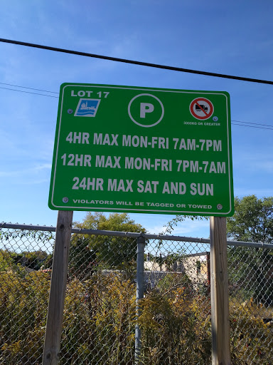 Mississauga Public Parking Lot 17
