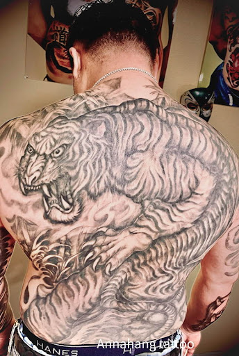 Explore top of hand tattoo ideas, creative tattoo ideas in Garden Grove, available at Anna Hang Tattoo