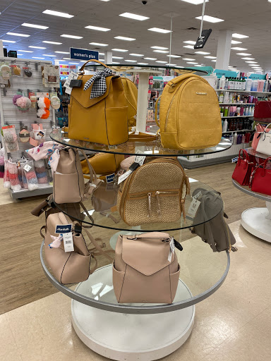 Department Store «Marshalls and HomeGoods», reviews and photos, 1450 W Gray St, Houston, TX 77019, USA