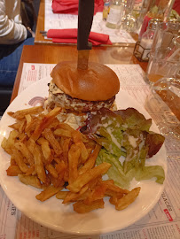 Hamburger du Restaurant Le Grand Bistrot Barentin à Pissy-Pôville - n°15