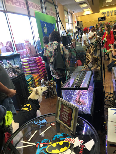 Pet Supply Store «Odyssey Pets», reviews and photos, 14999 Preston Rd #400a, Dallas, TX 75254, USA