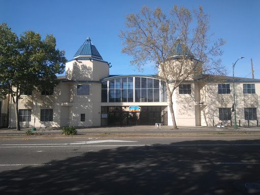 Religious institution Oakland