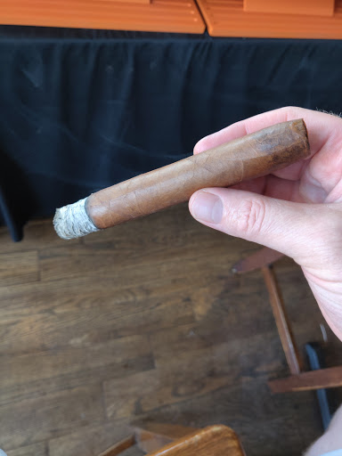 Tobacco Shop «Grapevine Cigar Tobacco», reviews and photos, 120 S Main St # 60, Grapevine, TX 76051, USA