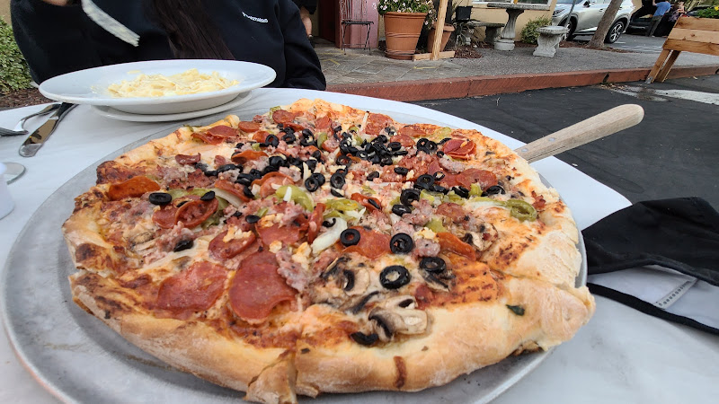#1 best pizza place in San Rafael - Gaspare's Pizzeria Ristorante