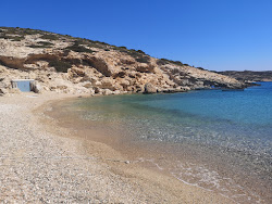 Kalotaritissa beach'in fotoğrafı geniş ile birlikte
