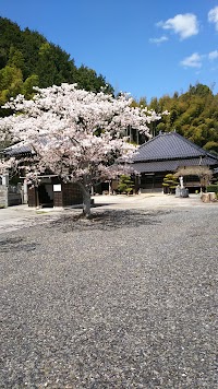 瑞龍寺