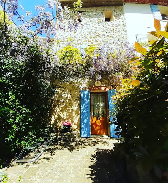 Gite Lafarisienne à Lafare (Vaucluse 84)