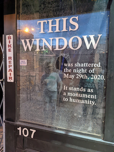 Bicycle Repair Shop «Bike Couriers Bike Shop», reviews and photos, 107 W Market St, Louisville, KY 40202, USA