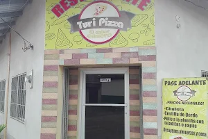 Turi Pizza image