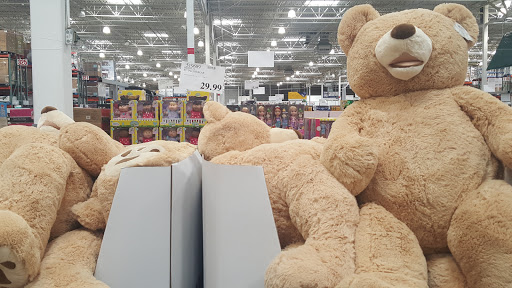 Warehouse store «Costco Wholesale», reviews and photos, 27118 Gratiot Ave, Roseville, MI 48066, USA
