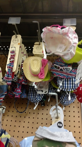 Pet Supply Store «Petco Animal Supplies», reviews and photos, 1121 5th St, Miami Beach, FL 33139, USA