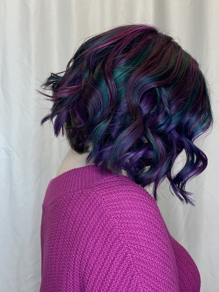 The Color Lounge 60516