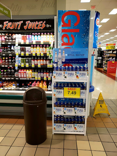 Grocery Store «Schnucks», reviews and photos, 6083 Mid Rivers Mall Dr, St Charles, MO 63304, USA