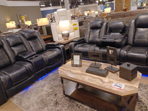 Furniture Store «Furniture Deals», reviews and photos, 10360 Metcalf Ave, Overland Park, KS 66212, USA