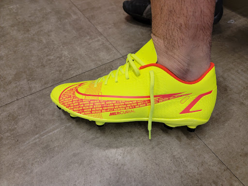 Clothing Store «Nike Clearance Store», reviews and photos, 5209 International Dr, Orlando, FL 32819, USA