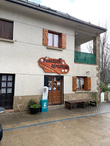 Panadería de Villanúa Av. de Francia, 35A, 22870 Villanúa, Huesca, España