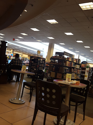 Book Store «Barnes & Noble», reviews and photos, 297 Oakbrook Center, Oak Brook, IL 60523, USA