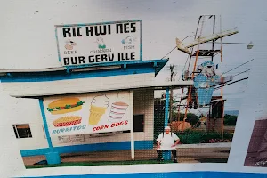 Richwine's Burgerville image