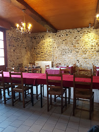 Atmosphère du Restaurant Auberge Escude Quillet à Biron - n°13