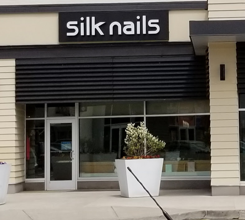 Silk Nails