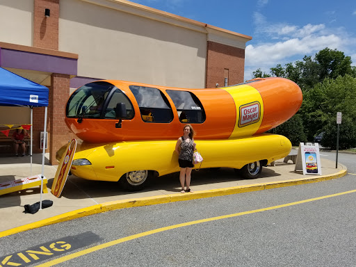 Grocery Store «Giant», reviews and photos, 5701 Plank Rd, Fredericksburg, VA 22407, USA