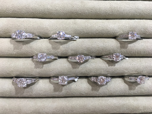 Jewelry Store «Lang Antique & Estate Jewelry», reviews and photos, 309 Sutter St, San Francisco, CA 94108, USA