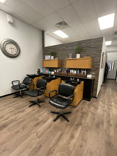 Nail Salon «Natural Image Hair Salon», reviews and photos, 3215 Bridge Rd # 3A, Suffolk, VA 23435, USA