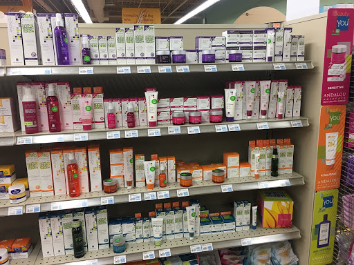 Health Food Store «Fruitful Yield», reviews and photos, 168 E Golf Rd, Schaumburg, IL 60195, USA