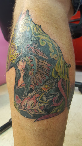 Tattoo Shop «Fess Graphics & Sons/ Pink Ink Tattoo Shop», reviews and photos, 4897 S Archer Ave, Chicago, IL 60632, USA