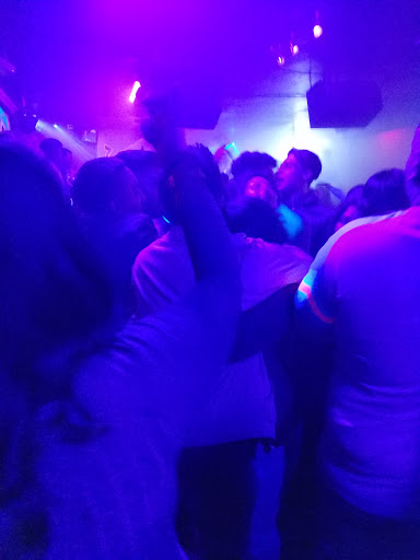 Club «Hole In the Wall», reviews and photos, 3177 Peachtree Rd #101, Atlanta, GA 30305, USA